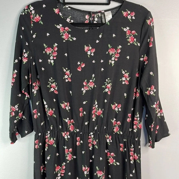 H&M Rose Floral Print Mini Dress Black Floral Elastic Waist 1/2 Sleeve 12 - Picture 3 of 12
